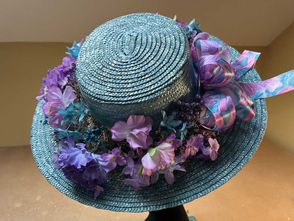 Green Teal Straw Feathers